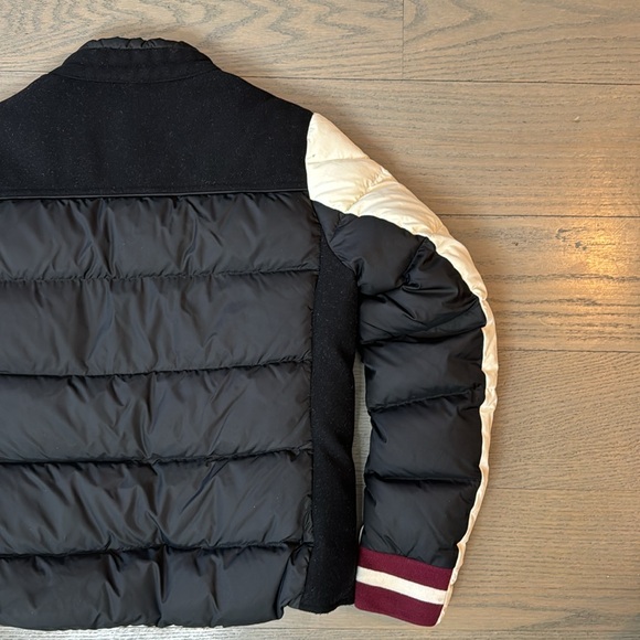 Moncler Puffer size youth 14 - Picture 6 of 10